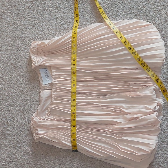 NWT Anthropologie Mare Mare Pleated Neutral Top Sz XL - Picture 10 of 13